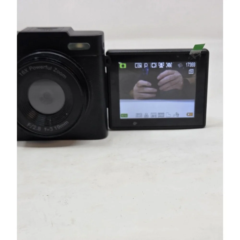 4K Digital Vlogging Camera 16X Zoom Flip Screen w/ 64GB SD Card Black